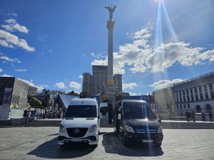Ритуальний транспорт 24/7 у Києві та області 9 Ритуальна агенція Free Soul - власний транспорт