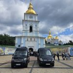 Ритуальний транспорт: шлях крізь час до сучасних катафалків