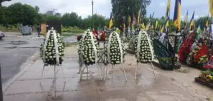 Детальніше про статтю Вартість організації поховання у Києві та області